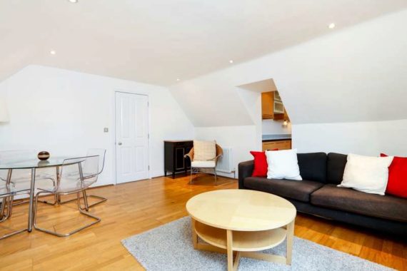 2 bedroom Flat to re...